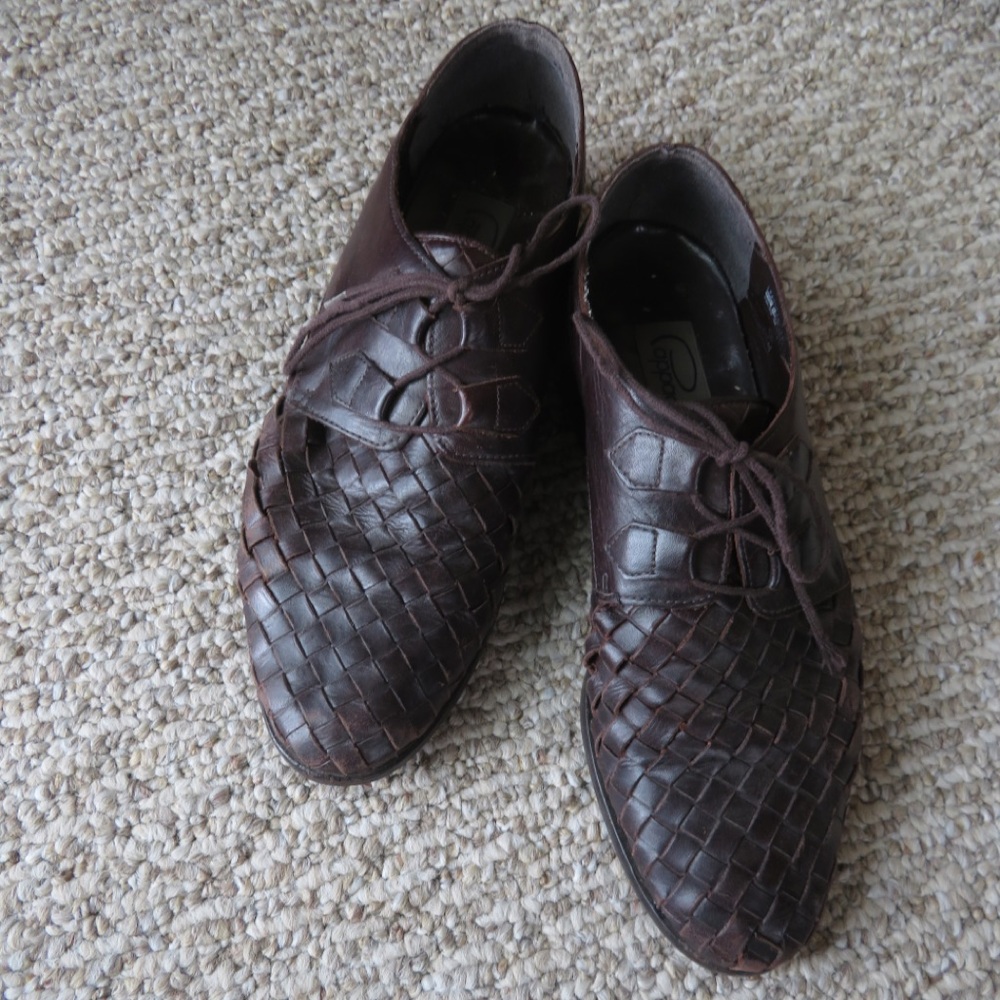 Vintage Woven Oxford’s